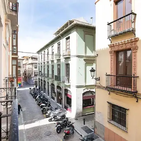 Holiday Granada Gran Via 1-2